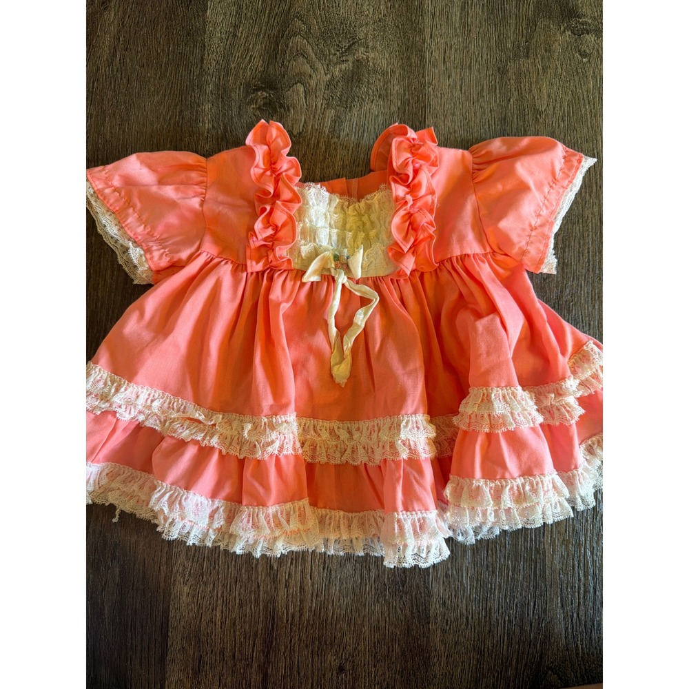 Vintage Mini World Coral Pink Lace Ruffle Baby Dress 6-9 Months Made in USA